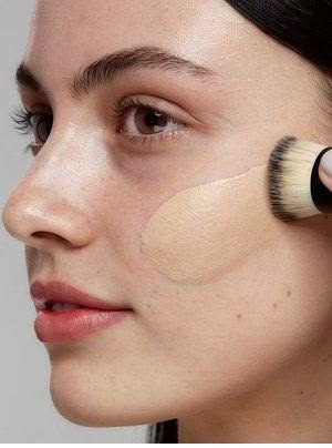 Có thể bạn không tin: Da yếu khiến lớp makeup dễ mốc nền
