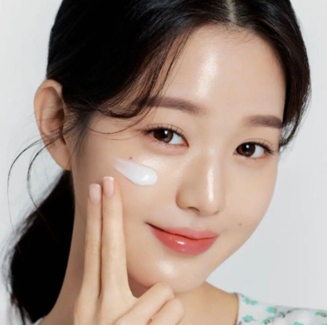 Skincare: Vì sao không nên thử sản phẩm mới trước Tết?