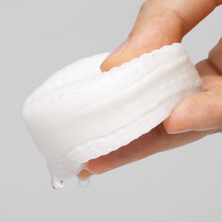 TẠI SAO ĐẮP TONER LẠI TRỞ THÀNH TRÀO LƯU SKINCARE GÂY SỐT?