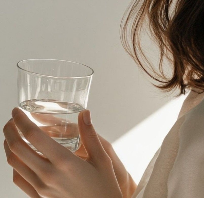 3 thói quen mùa lạnh âm thầm “bào mòn” làn da của bạn